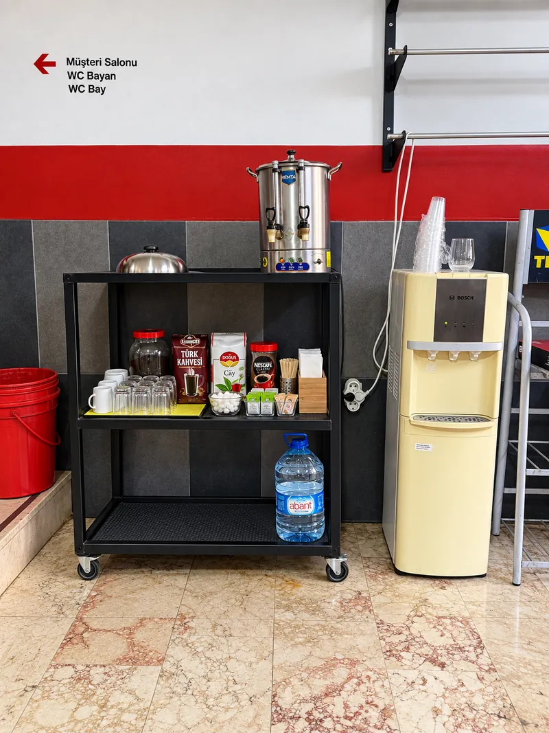 Çay, Türk kahvesi ve su ikram köşesi
